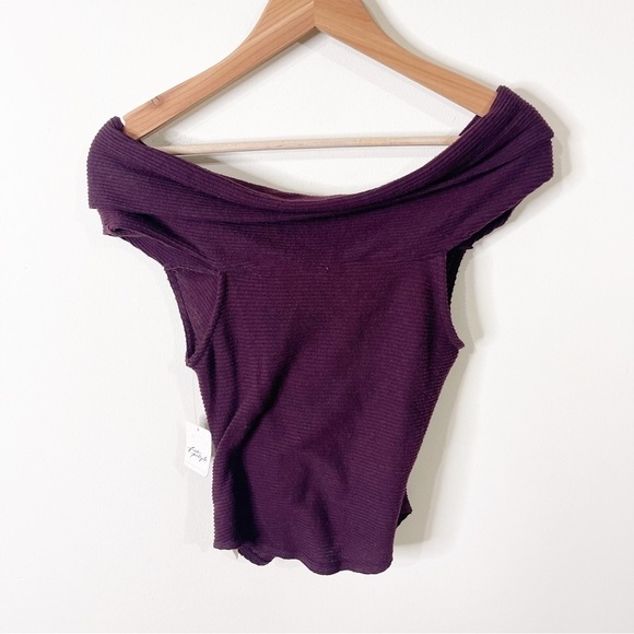 Free People Maroon Off Shoulder This Cutie Top in Black Raisin Size Small NWT - Picture 5 of 7